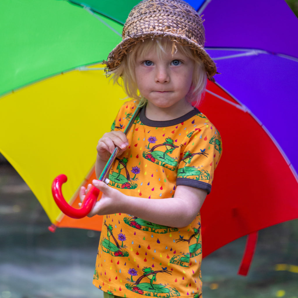 Rupert in the Rainbow Rain || Short Sleeve tee