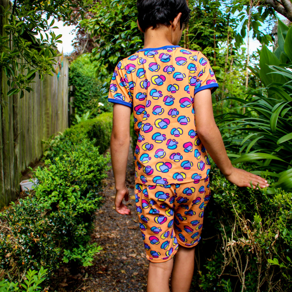 Rainbow spots | Harem shorts