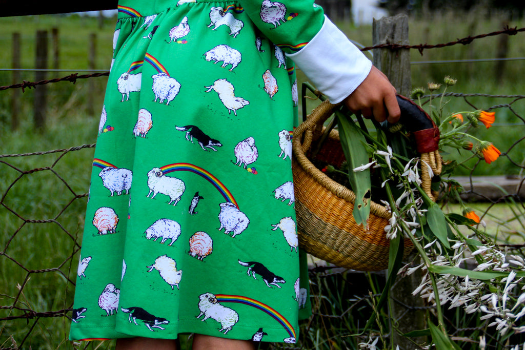 Rainbow Sheep | Babydoll dress Long Sleeve